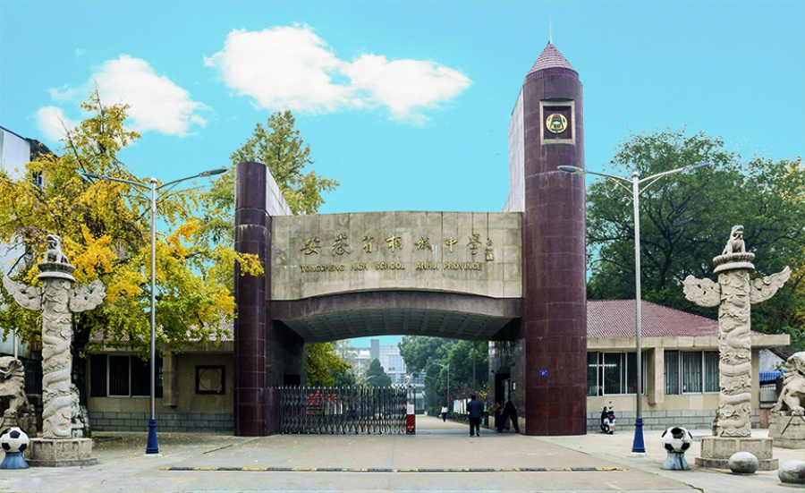 01.jpg